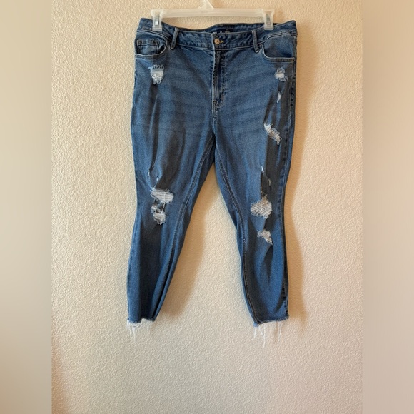 Old Navy plus size distressed mid rise rockstar super skinny jeans size 20 - Picture 3 of 7